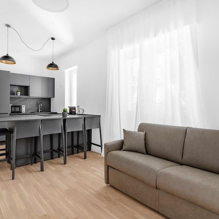 Mi Casa - Appartamento In Ponte Nuovo Milano Eksteriør billede