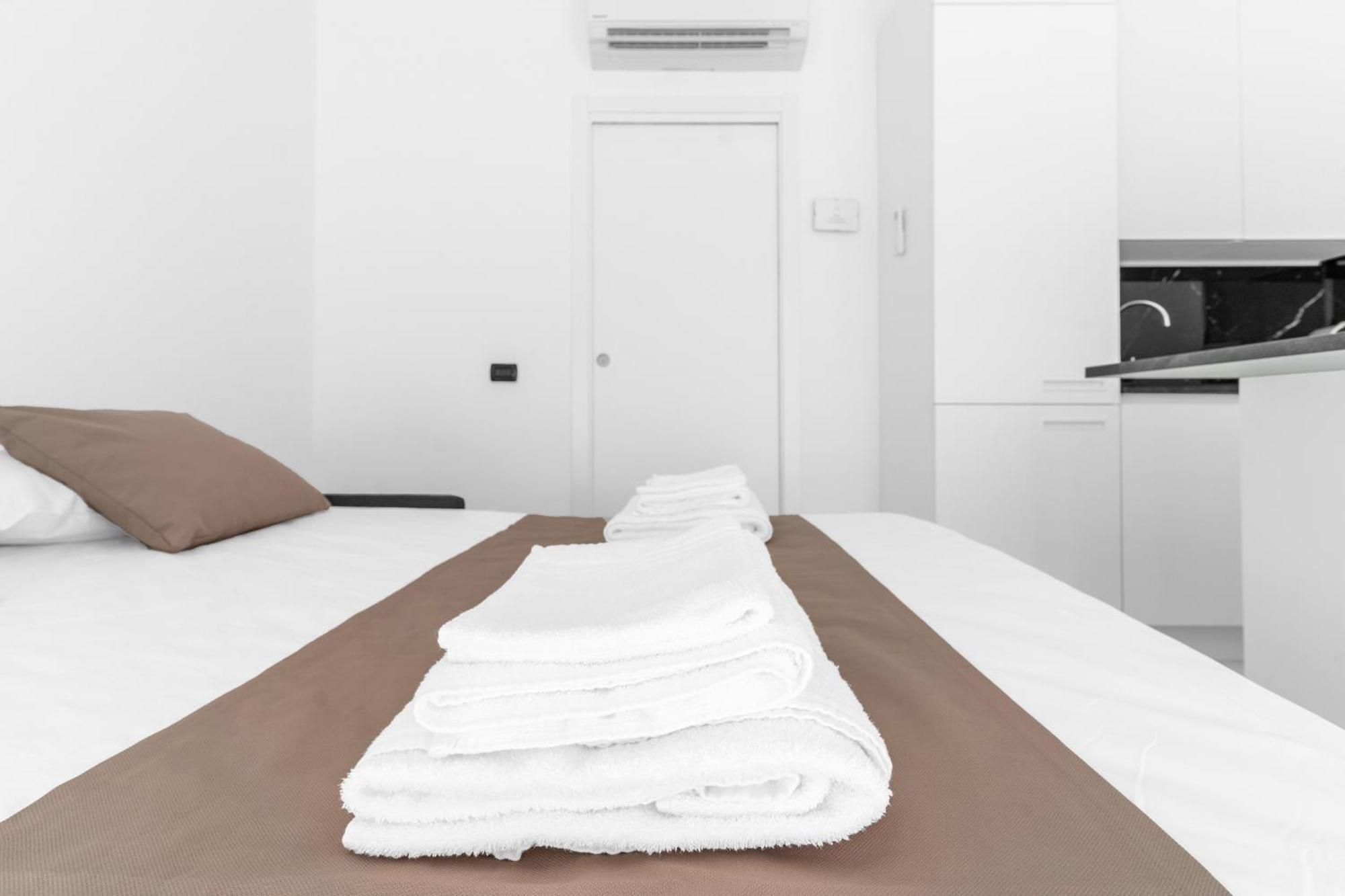 Mi Casa - Appartamento In Ponte Nuovo Milano Eksteriør billede